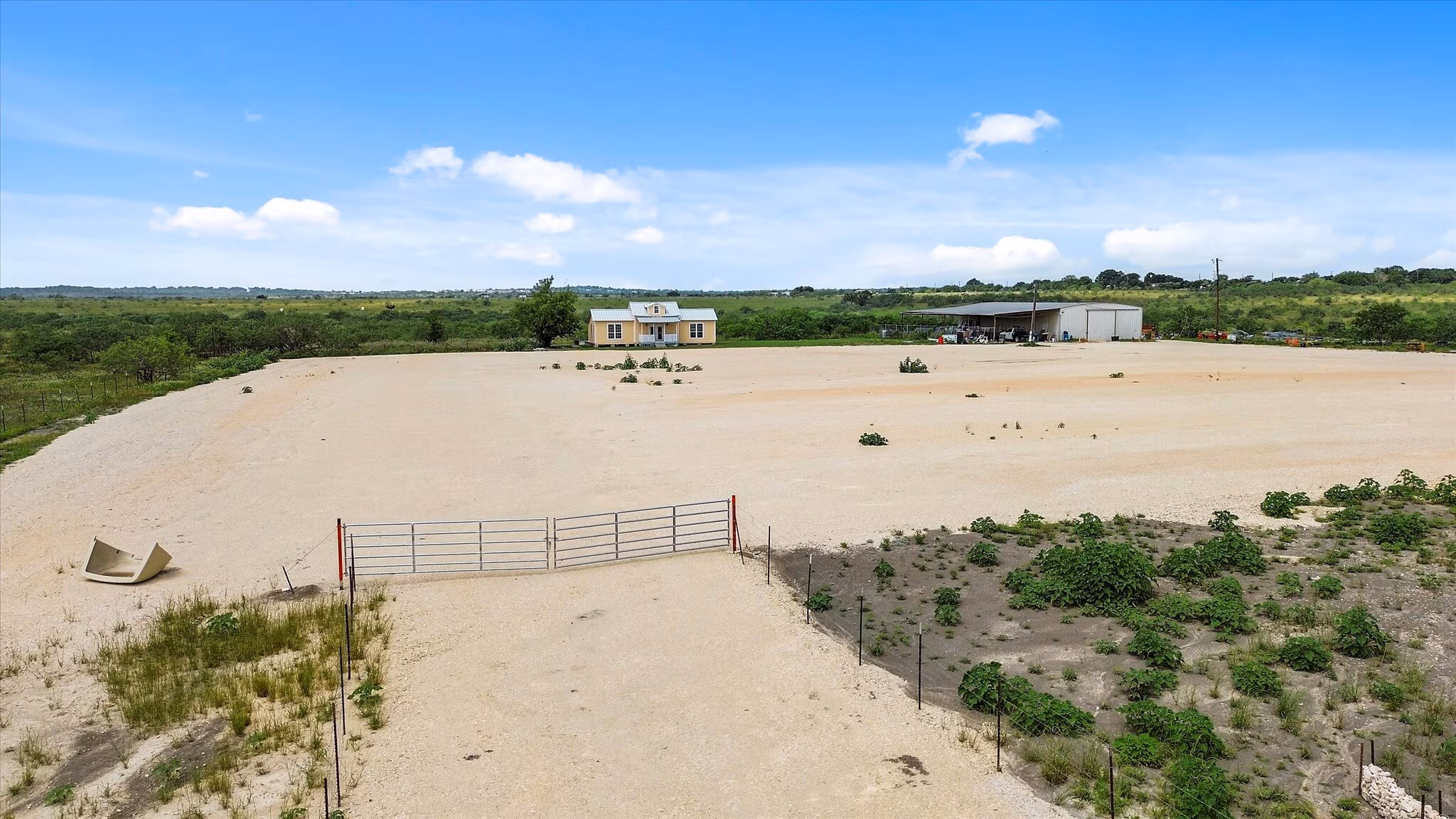 1000 Rohde Rd - Parking Lot